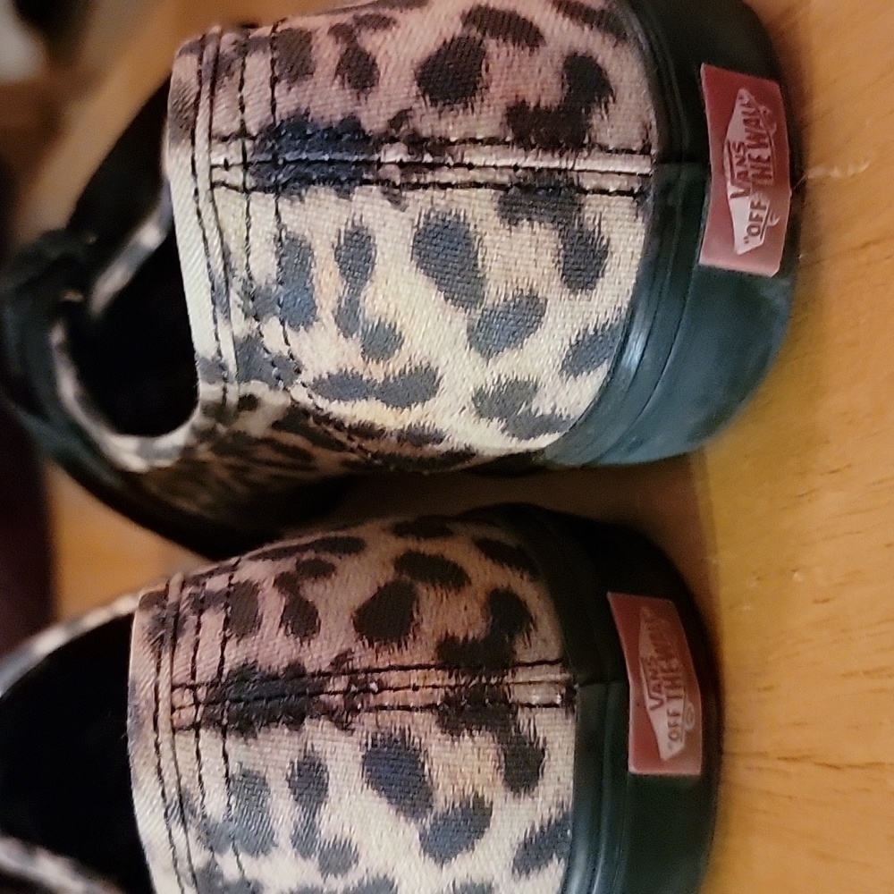 Vans leopard tie shoes - Picture 2 of 8